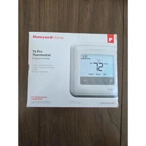 Honeywell T4 Pro Programmable Thermostat TH4110U2005/U White NIB